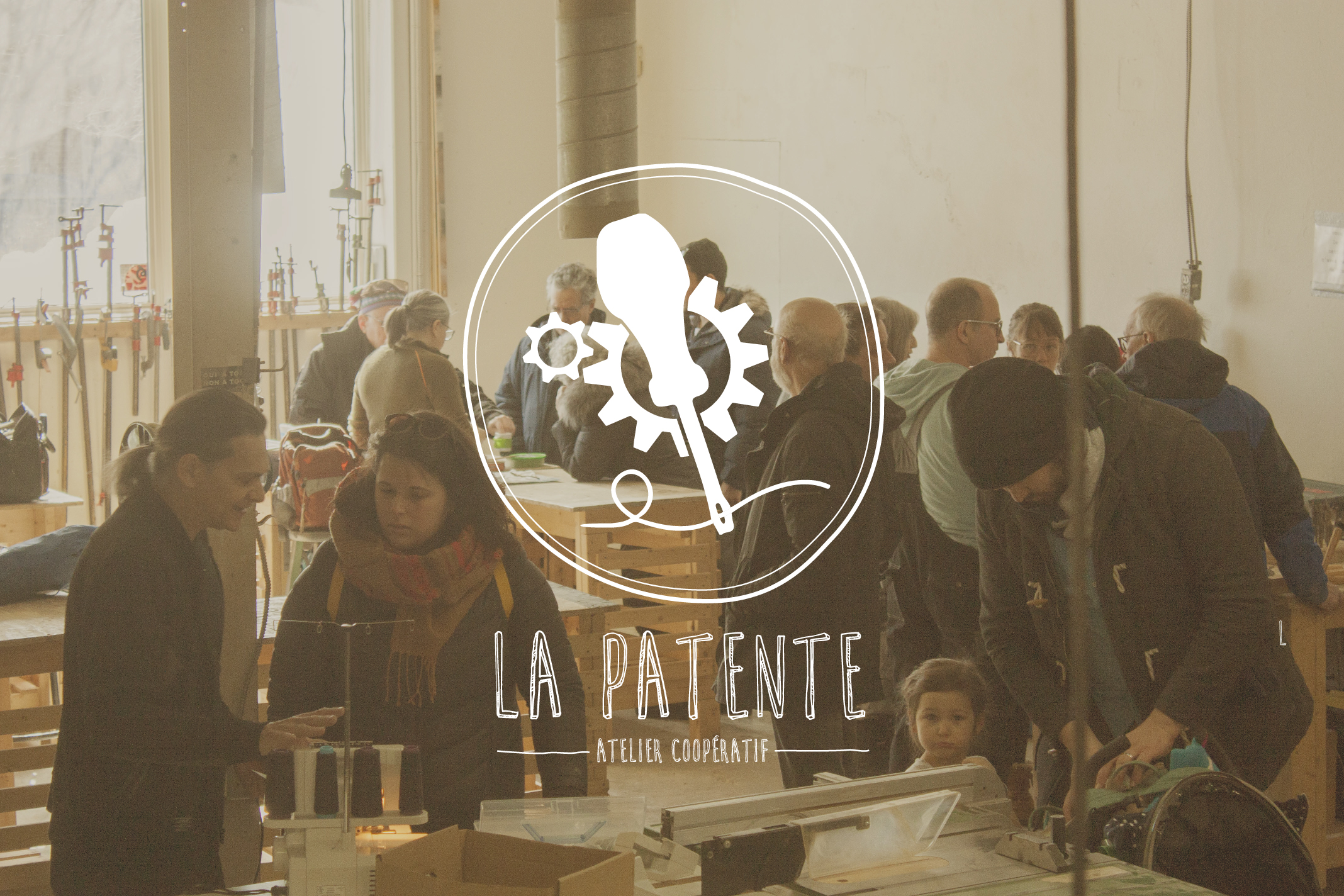 Affichage de 2 postes pour le projet de Recyclerie de La Patente.